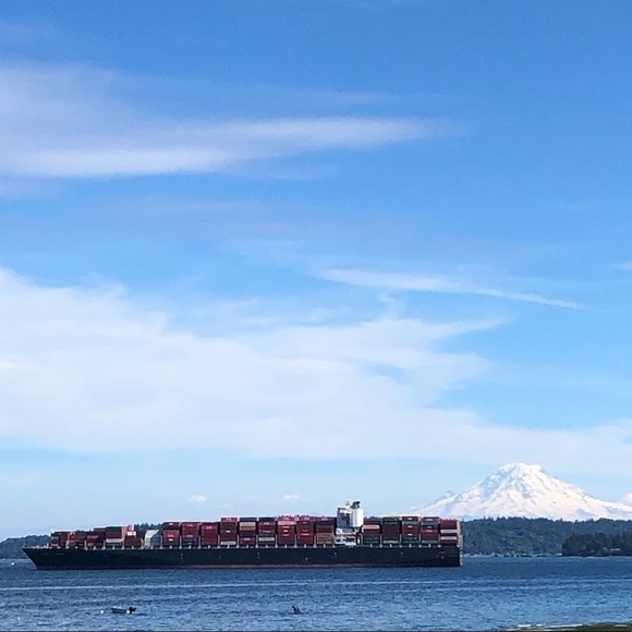 Meet Jennifer @ SophiChique - Picture 3 of 15